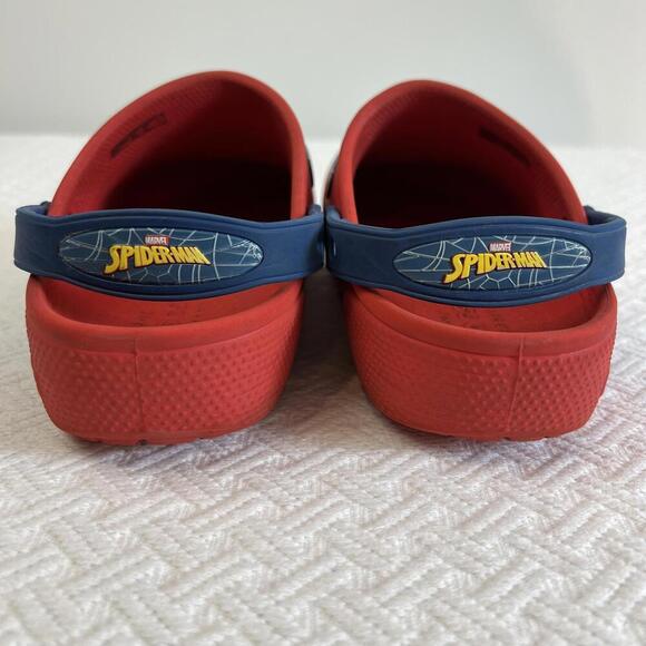 Crocs Juniors Size 3 Blue Red Spiderman Light Up Marvel Kids Slip on Shoes - Picture 2 of 11